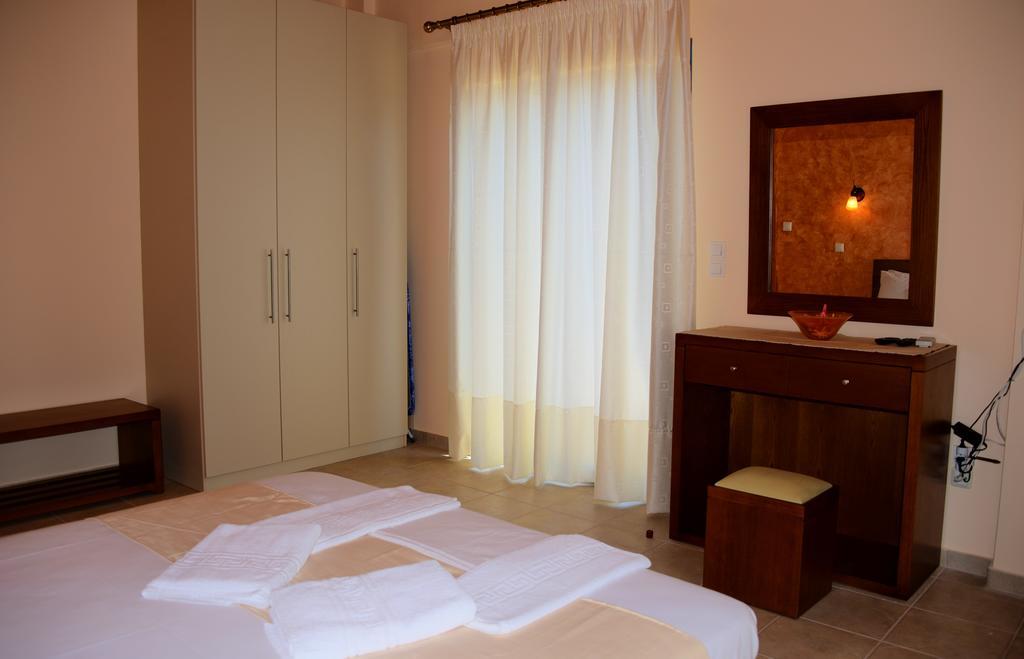 Villa Nostos Корони Экстерьер фото